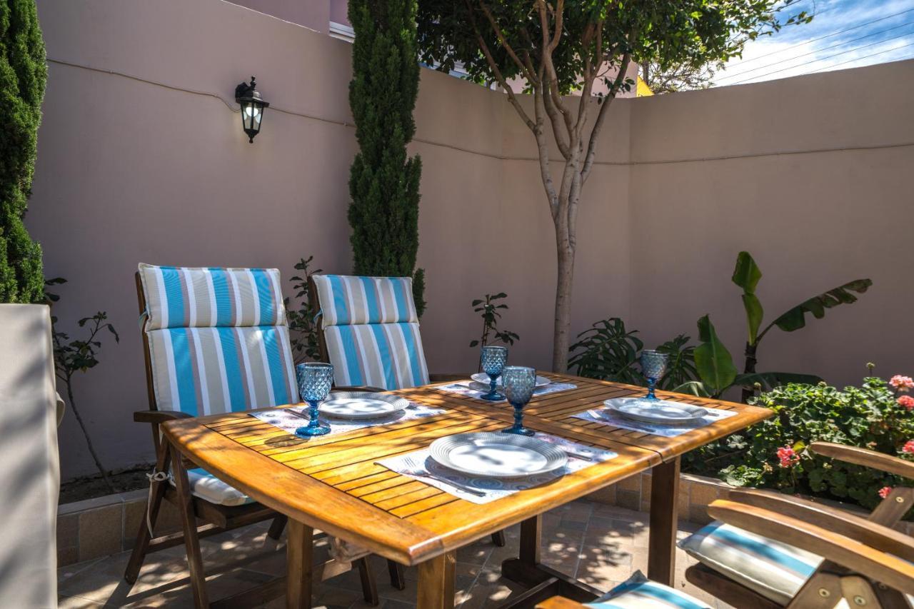 Iro City And Beach Boutique Homes Chania  Eksteriør billede