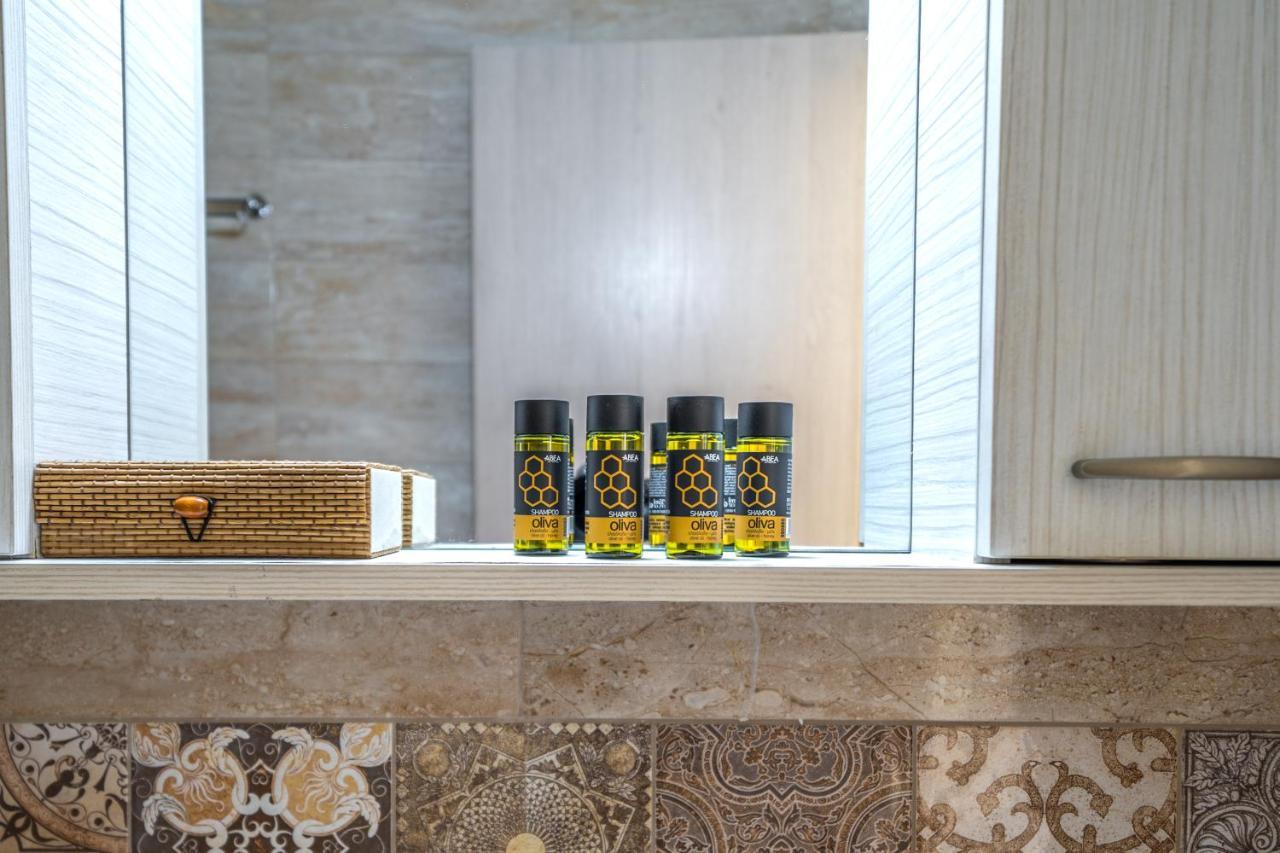 Iro City And Beach Boutique Homes Chania  Eksteriør billede