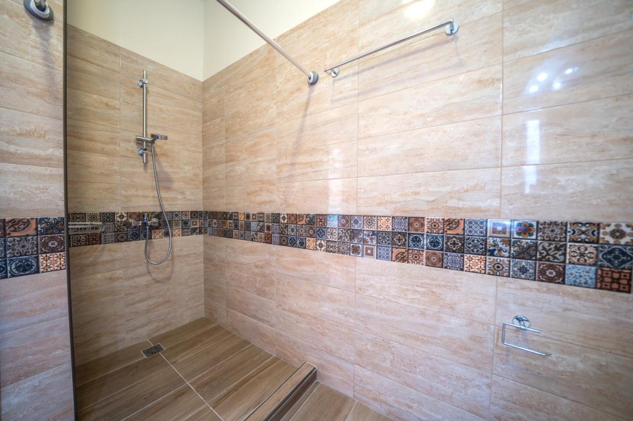 Iro City And Beach Boutique Homes Chania  Eksteriør billede
