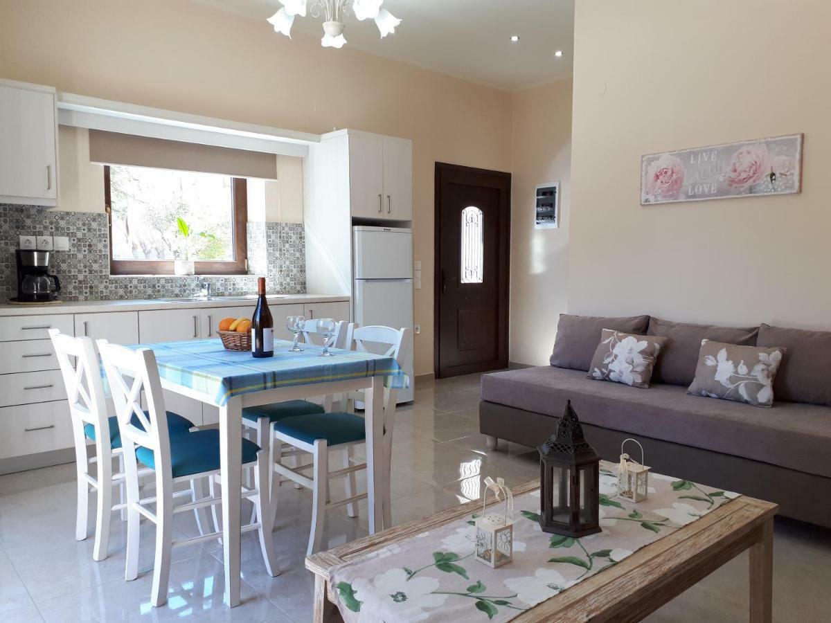Iro City And Beach Boutique Homes Chania  Eksteriør billede